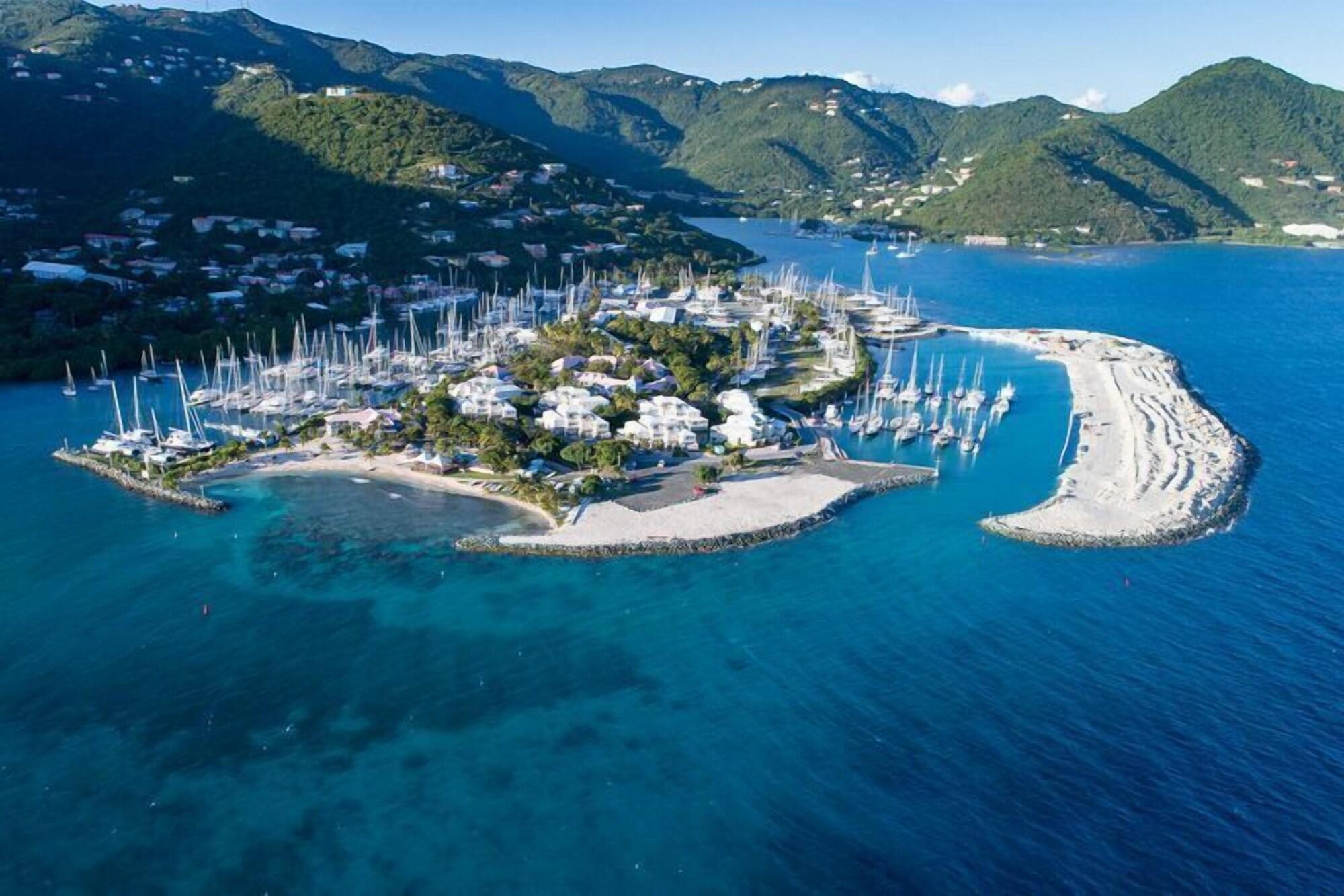 Varios Nanny Cay Resort and Marina