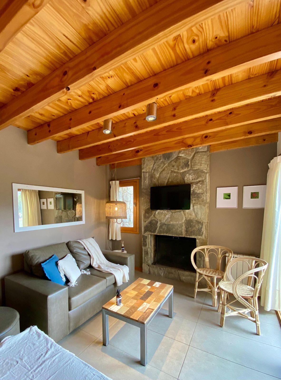 Área de desayuno Serena Casas de Montaña by Visionnaire