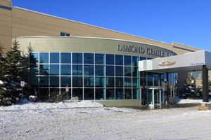 Alojamiento - Dimond Center Hotel