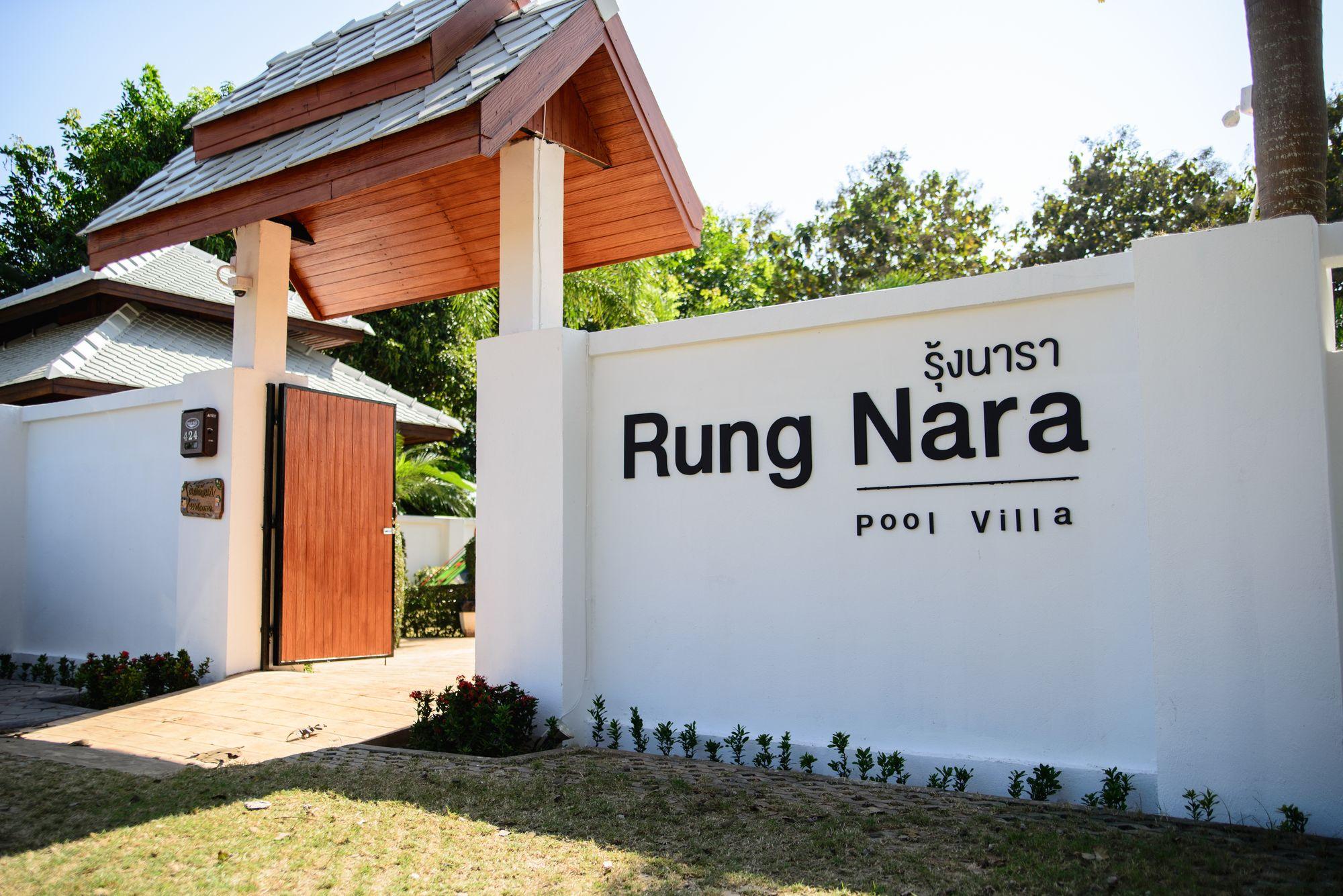 Vista Exterior RungNara Pool Villa