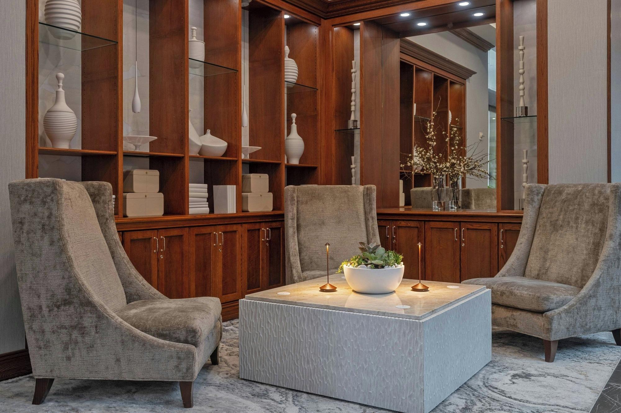 Vista Lobby The Westin Houston Downtown