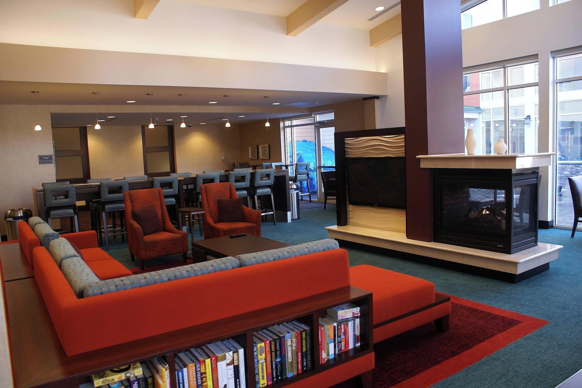 Vista Lobby Residence Inn by Marriott Pittsburgh Monroeville/Wilkins