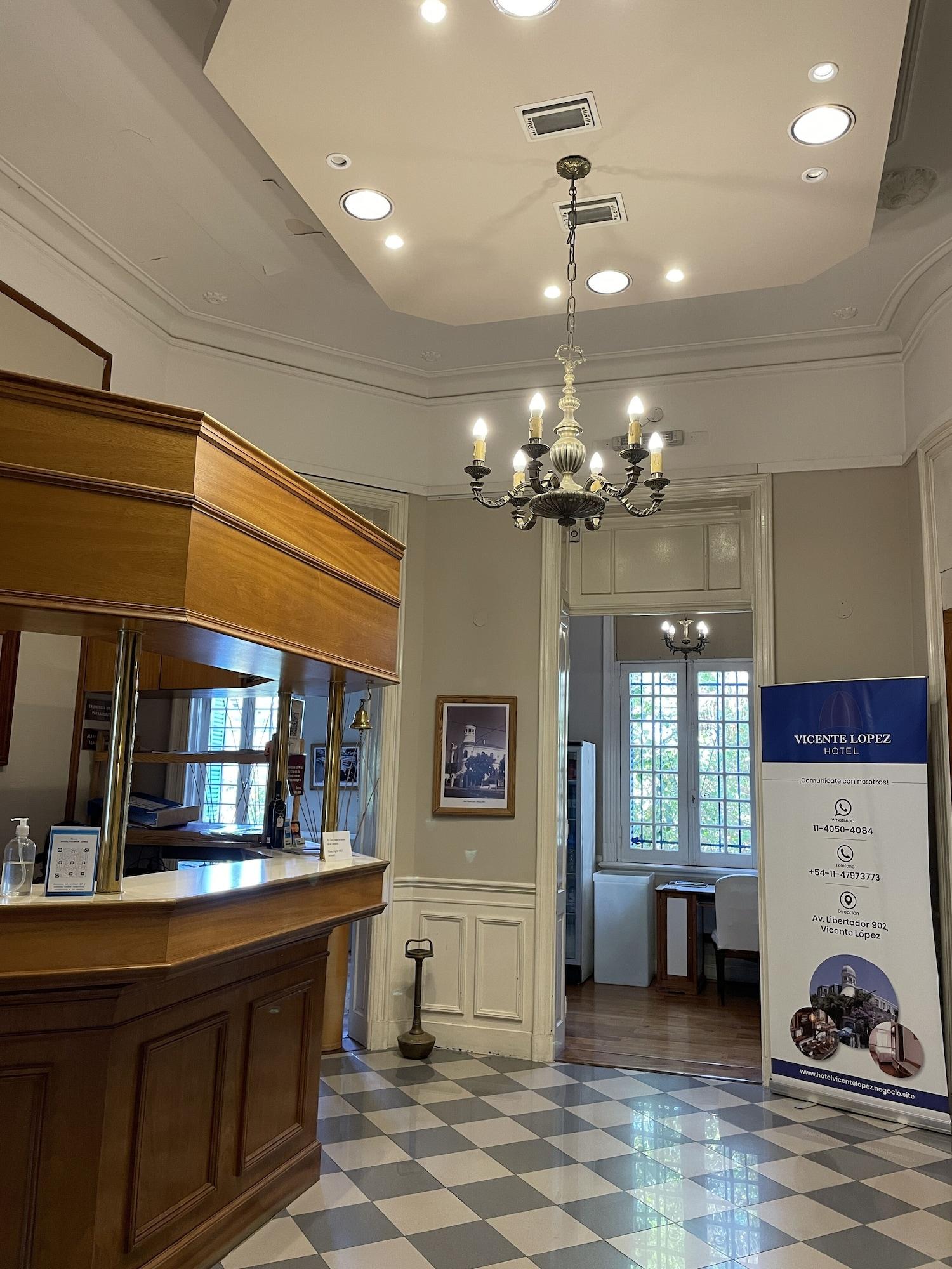 Vista Lobby Hotel Vicente Lopez