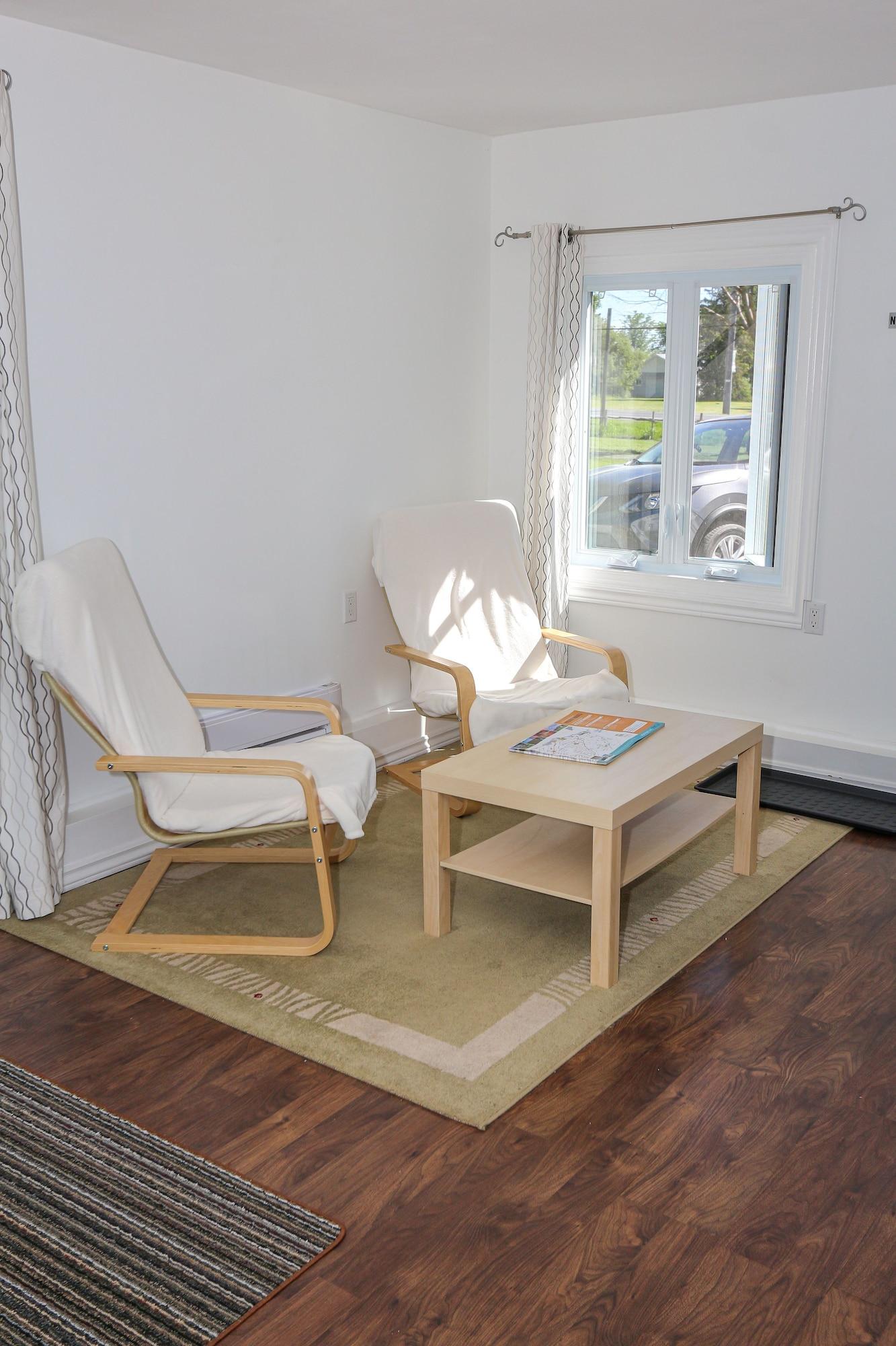 Vista Lobby Cedar Drive Inn