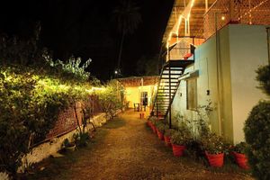 Alojamiento - Hotel Happy Forest Inn