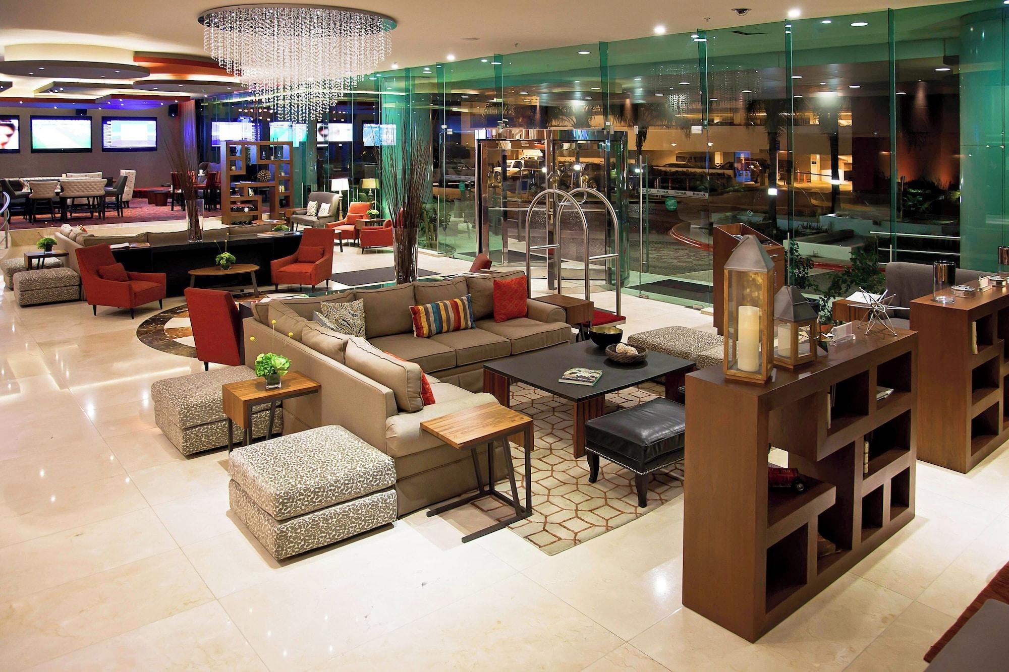 Vista Lobby Marriott Hotel Tijuana