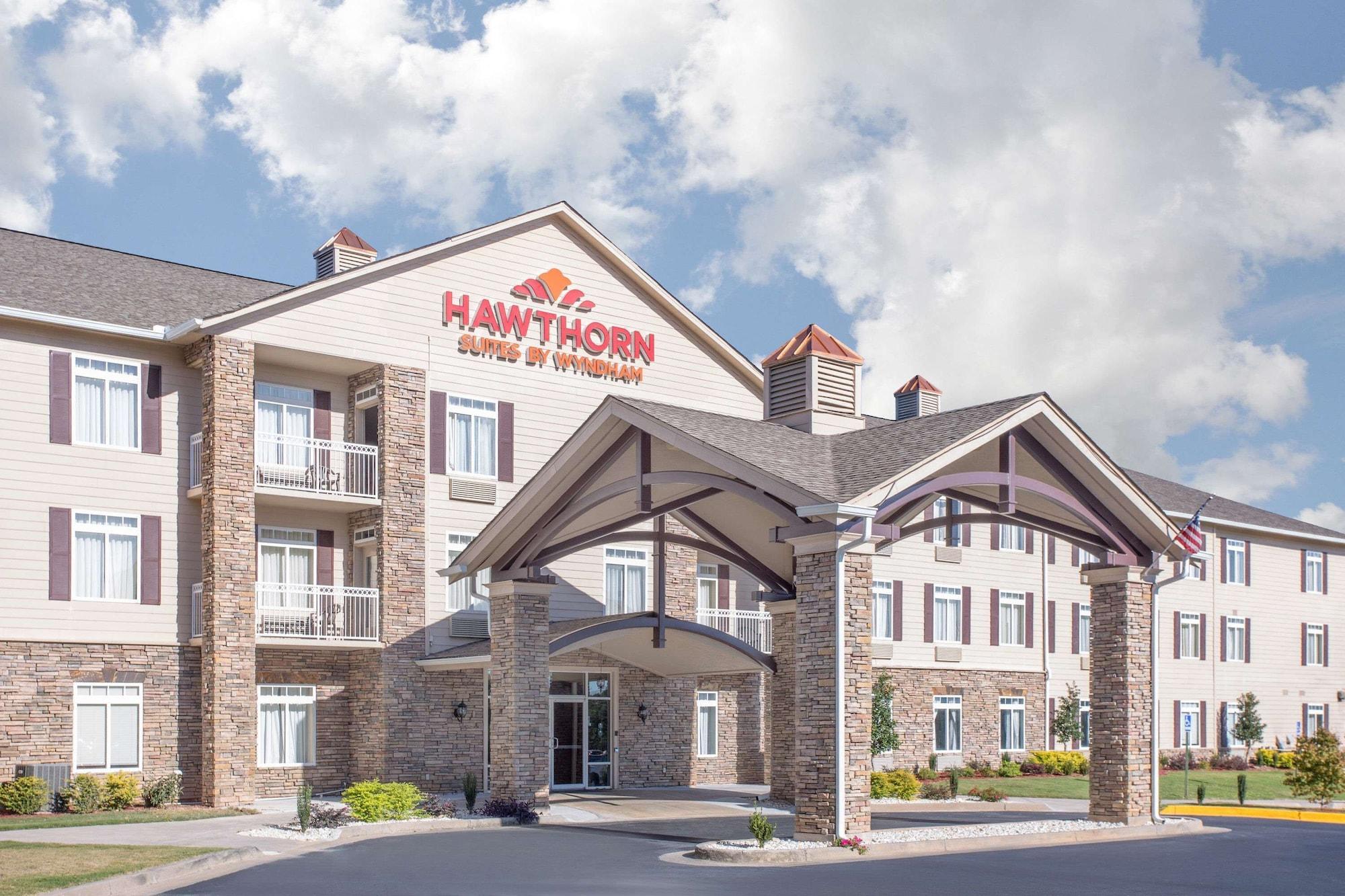 Varios Hawthorn Extended Stay by Wyndham Conyers