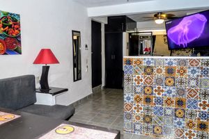 Renta temporal - Fast Wi-Fi ★Old Town 5 blocks from Beach ★A/C★English TV★Local Neighborhood