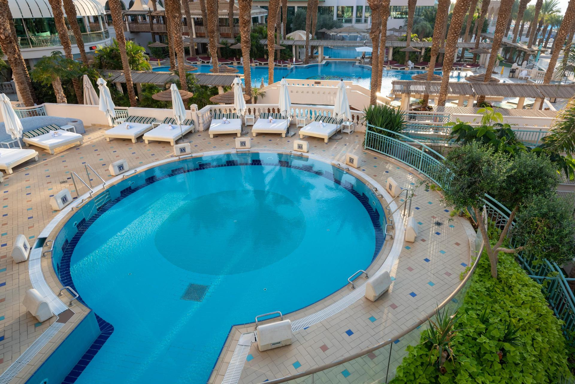 Vista Piscina Herods Vitalis Spa Hotel Eilat