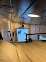 Alojamiento - BRAND NEW! Modern Tiny House @ The Horse Stables