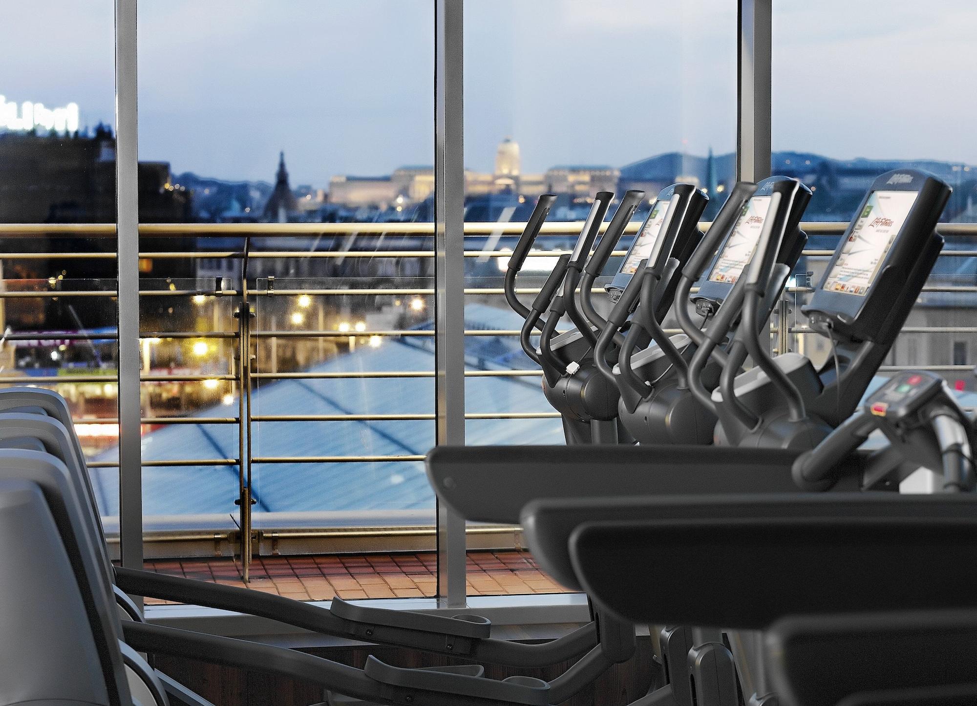 Gimnasio Crowne Plaza Budapest by IHG