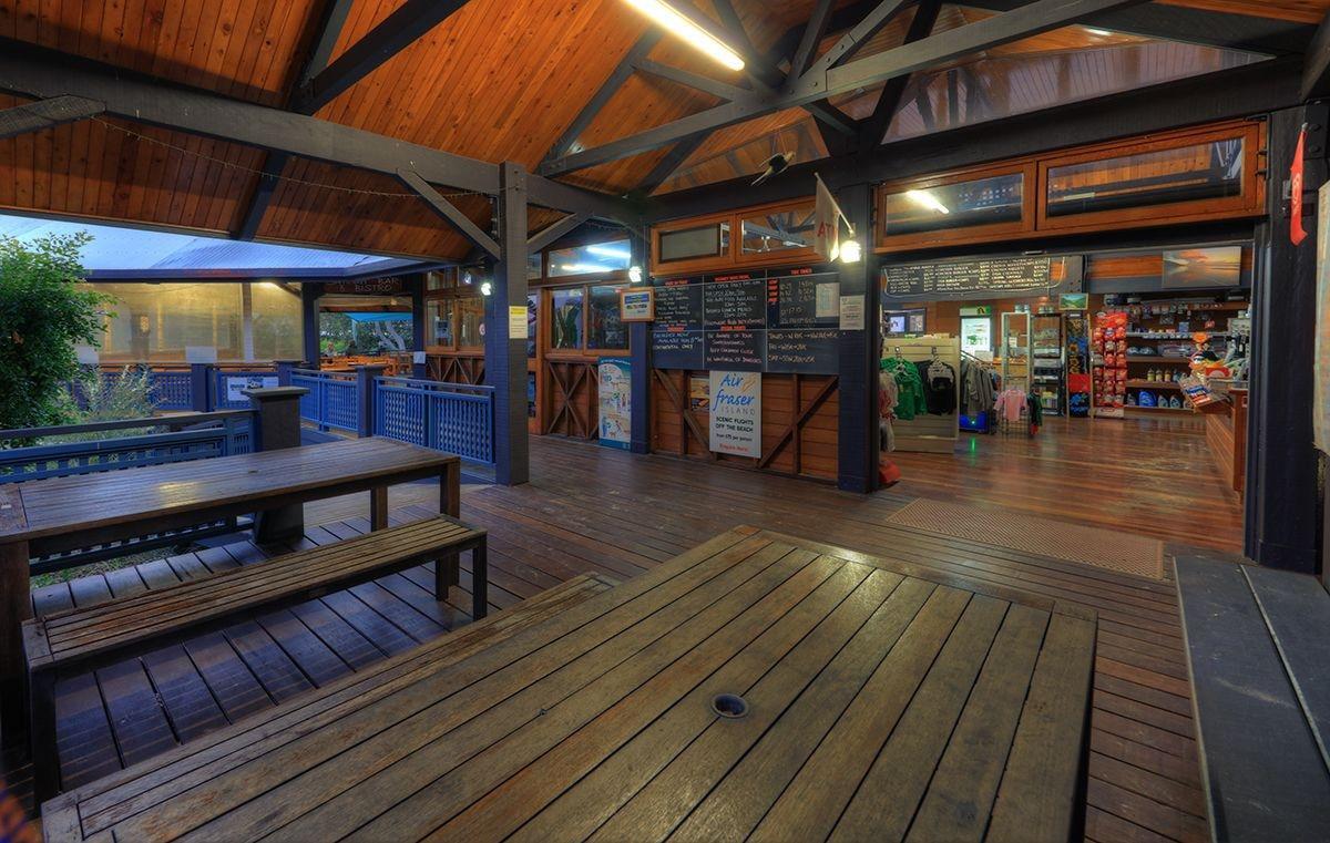 Vista Lobby Fraser Island Wilderness Retreat