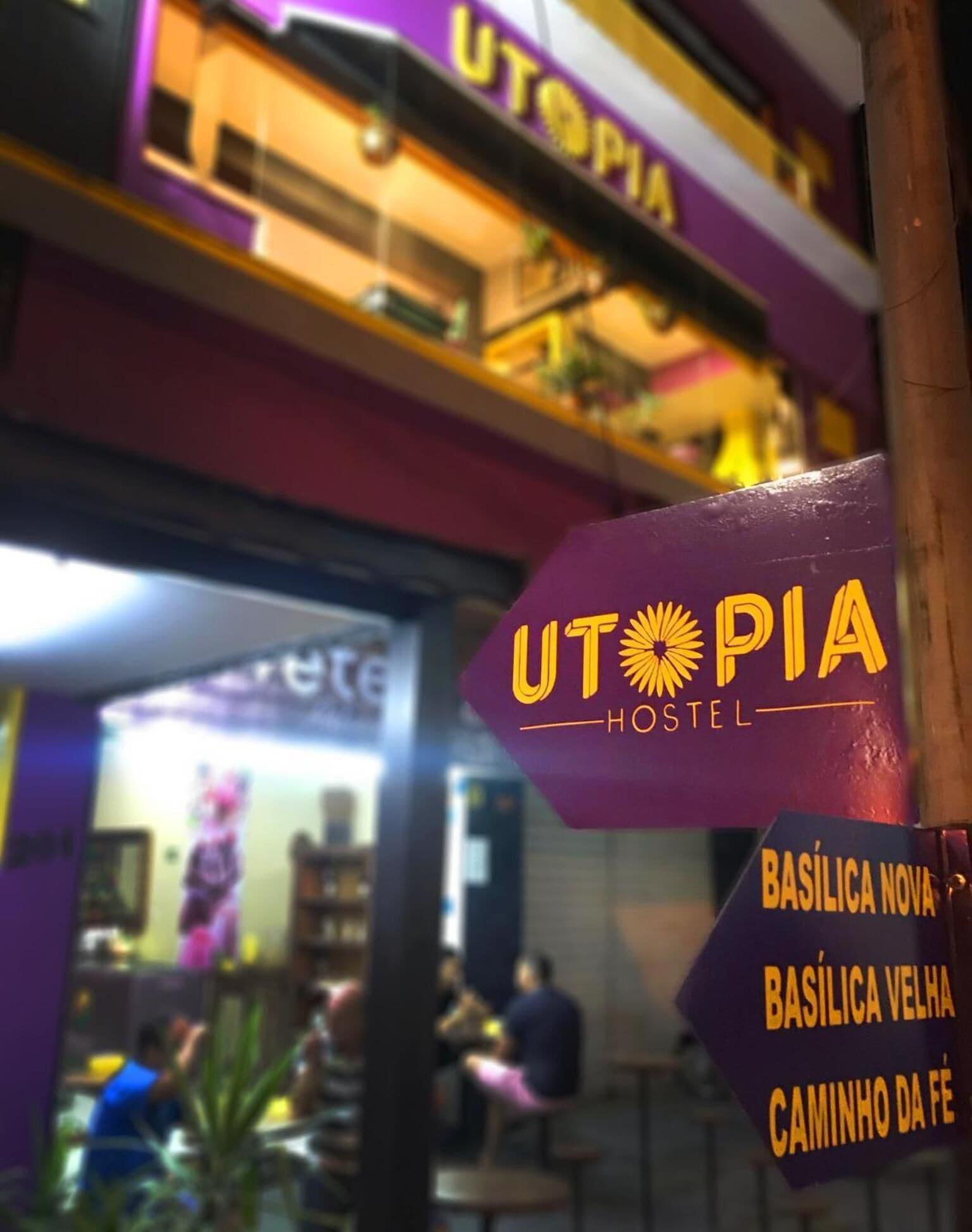 Vista Exterior Utopia Hostel