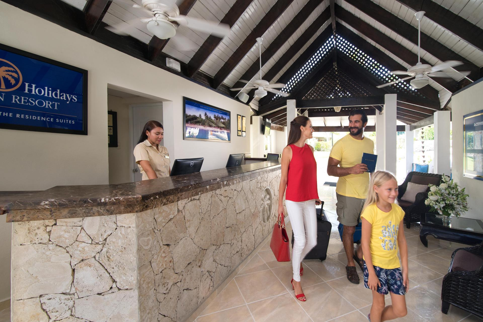 Vista Lobby Lifestyle Crown Residence Suites