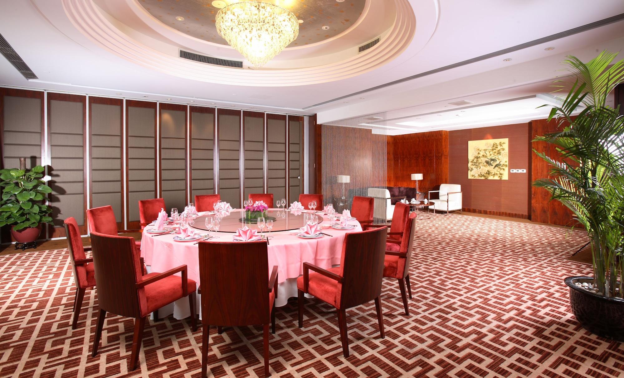 Restaurant Fuyang International Trade Center Hotel