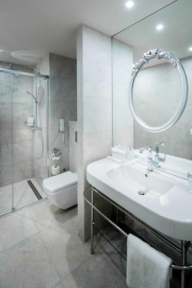 Hotel TITANIC Gendarmenmarkt Berlin