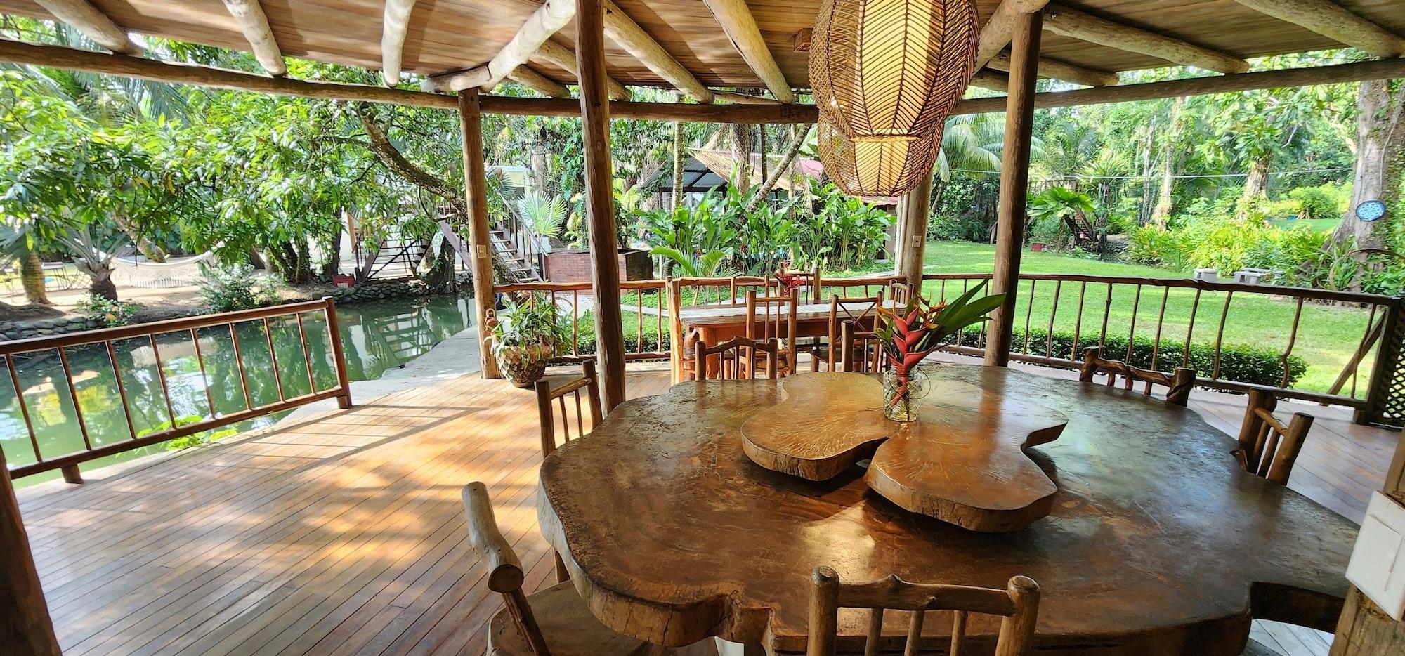 Restaurant CASA CARIBE HOTEL