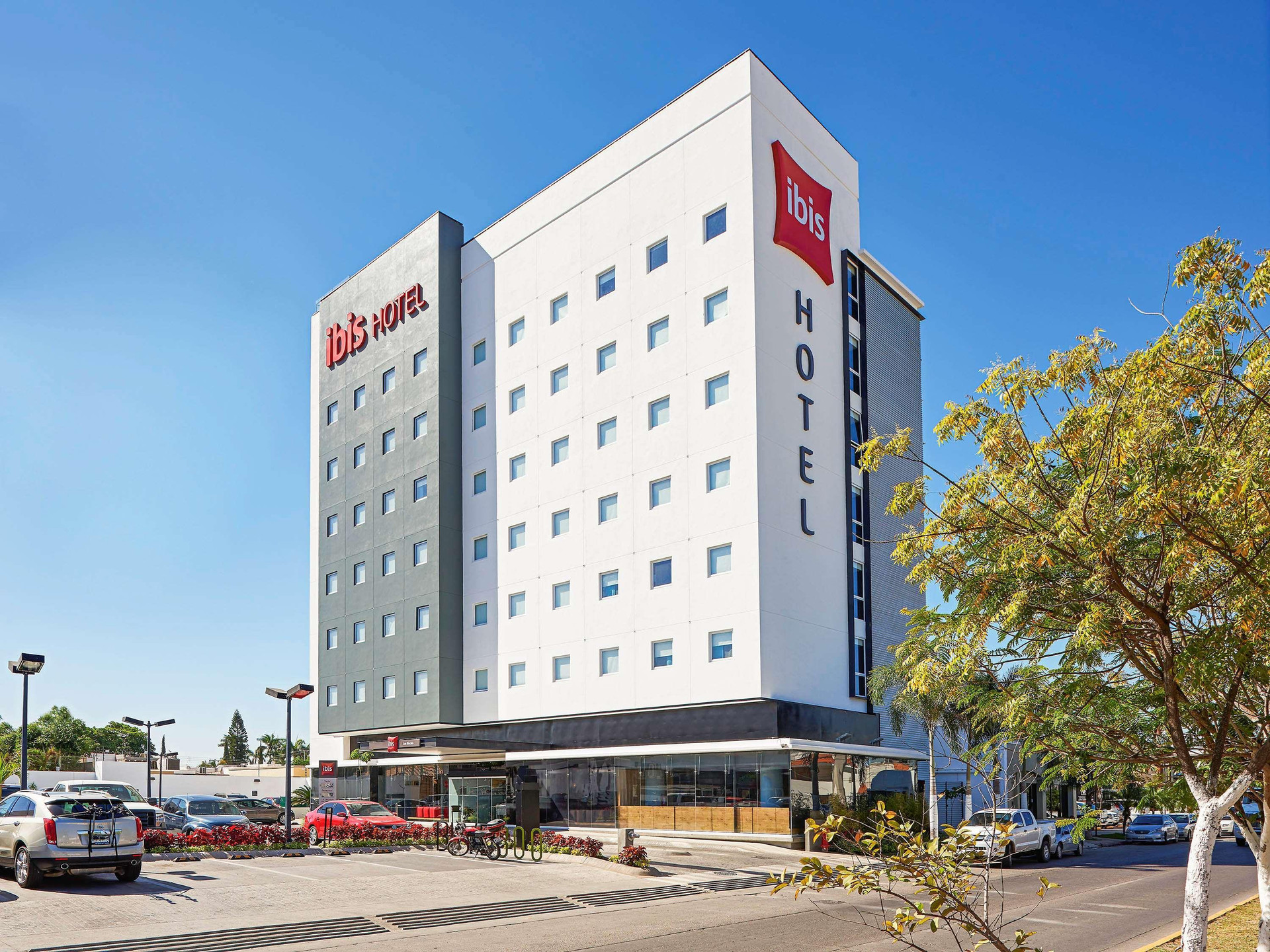 Varios Ibis Los Mochis