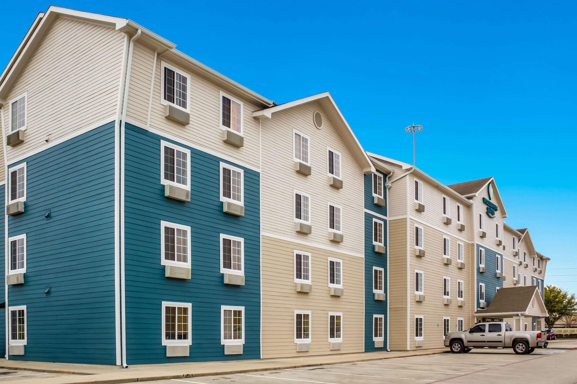 Vista Exterior WoodSpring Suites Conroe