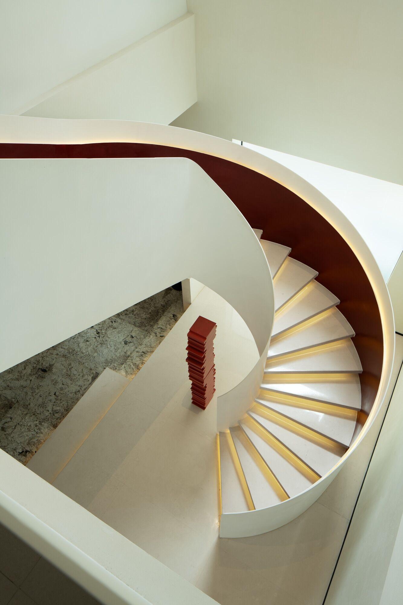 Varios Book'in Hotel