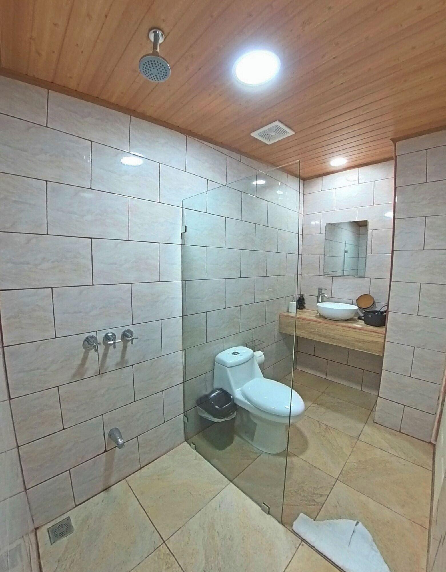 Varios Casa Jungle Monteverde Bed & Breakfast