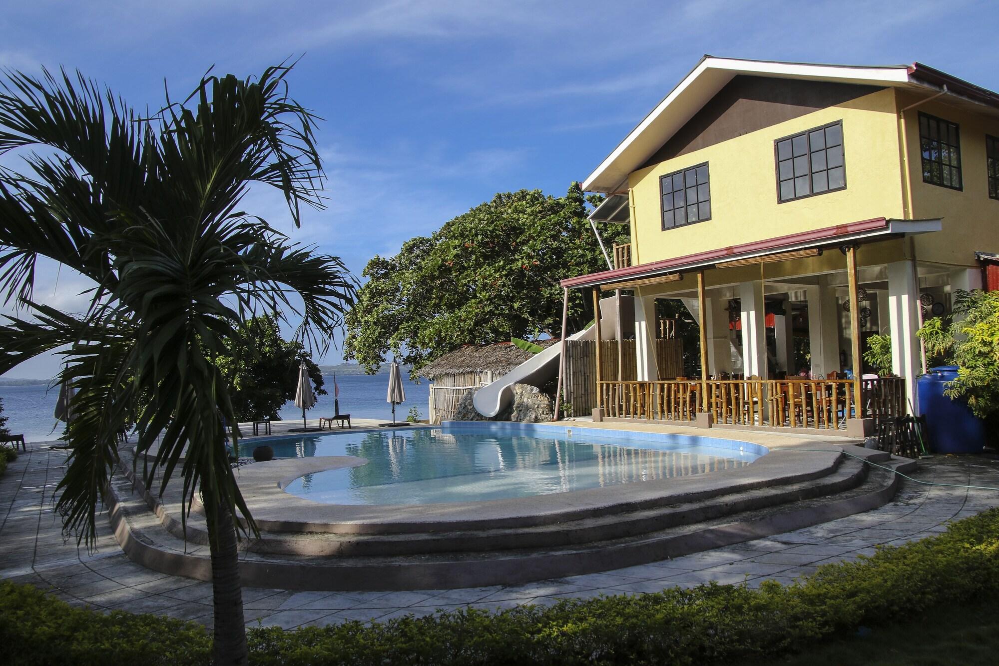 Vista Exterior Isla Hayahay Beach Resort and Restaurant