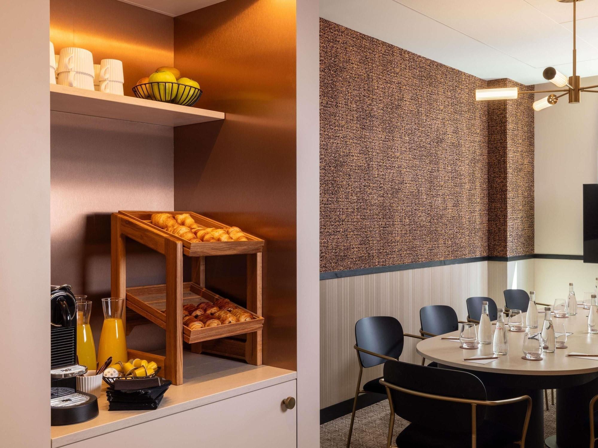 Sala de Reuniones Hotel Maison Hamelin Paris - Handwritten Collection