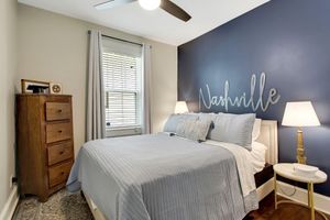 Alquiler Vacacional - Private 2BR House in Downtown Nashville - Near Broadway and Sleeps 6! 