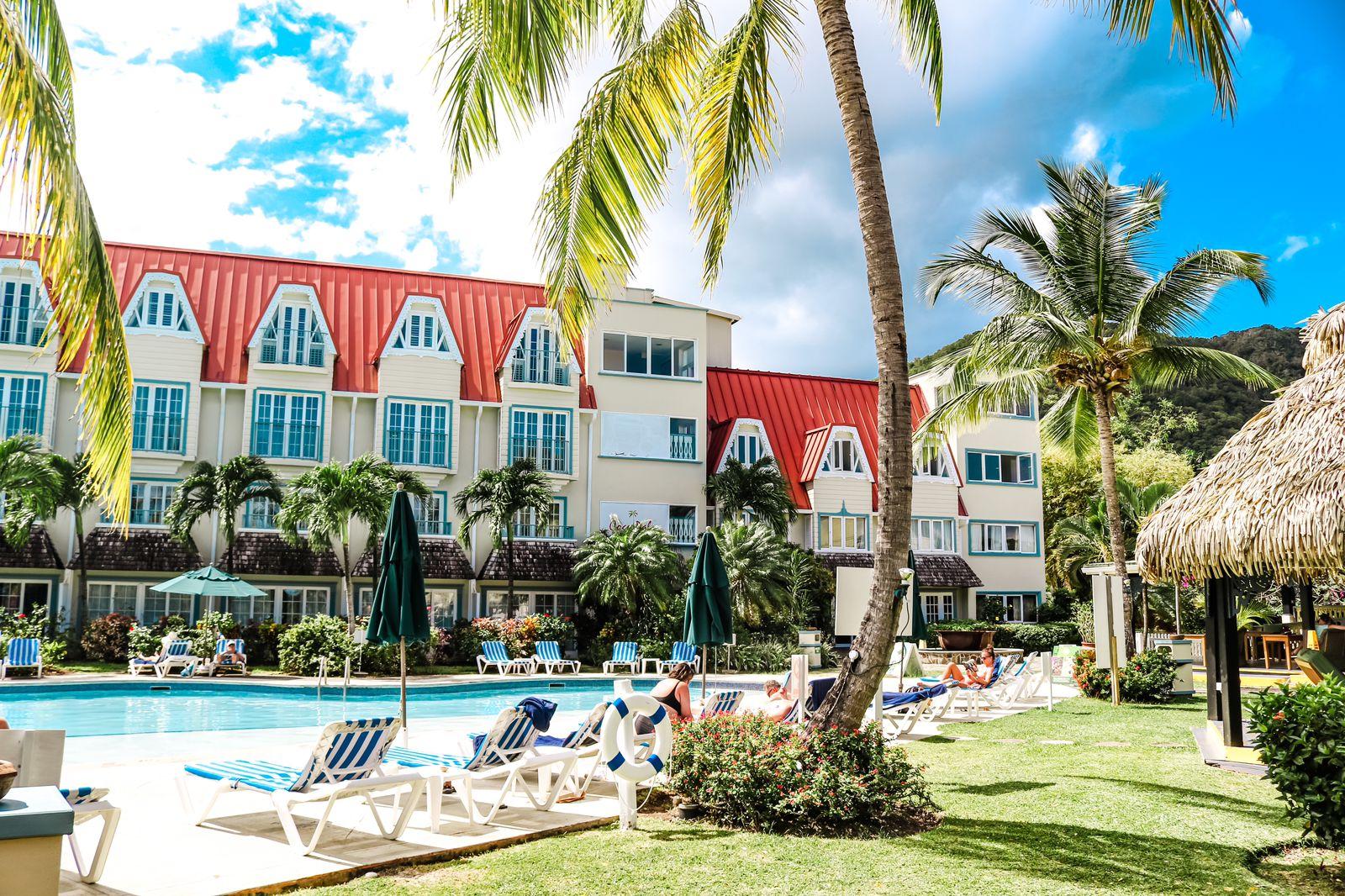 Vista Exterior Coco Palm