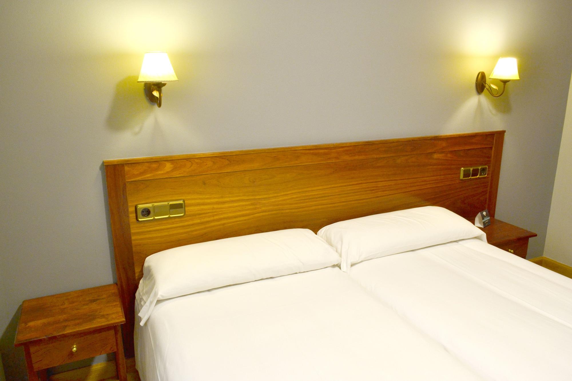 Varios Hotel Los Templarios