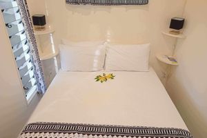 Alquiler Vacacional - Cosy villa set away from the noisy main road. Close to private beach.