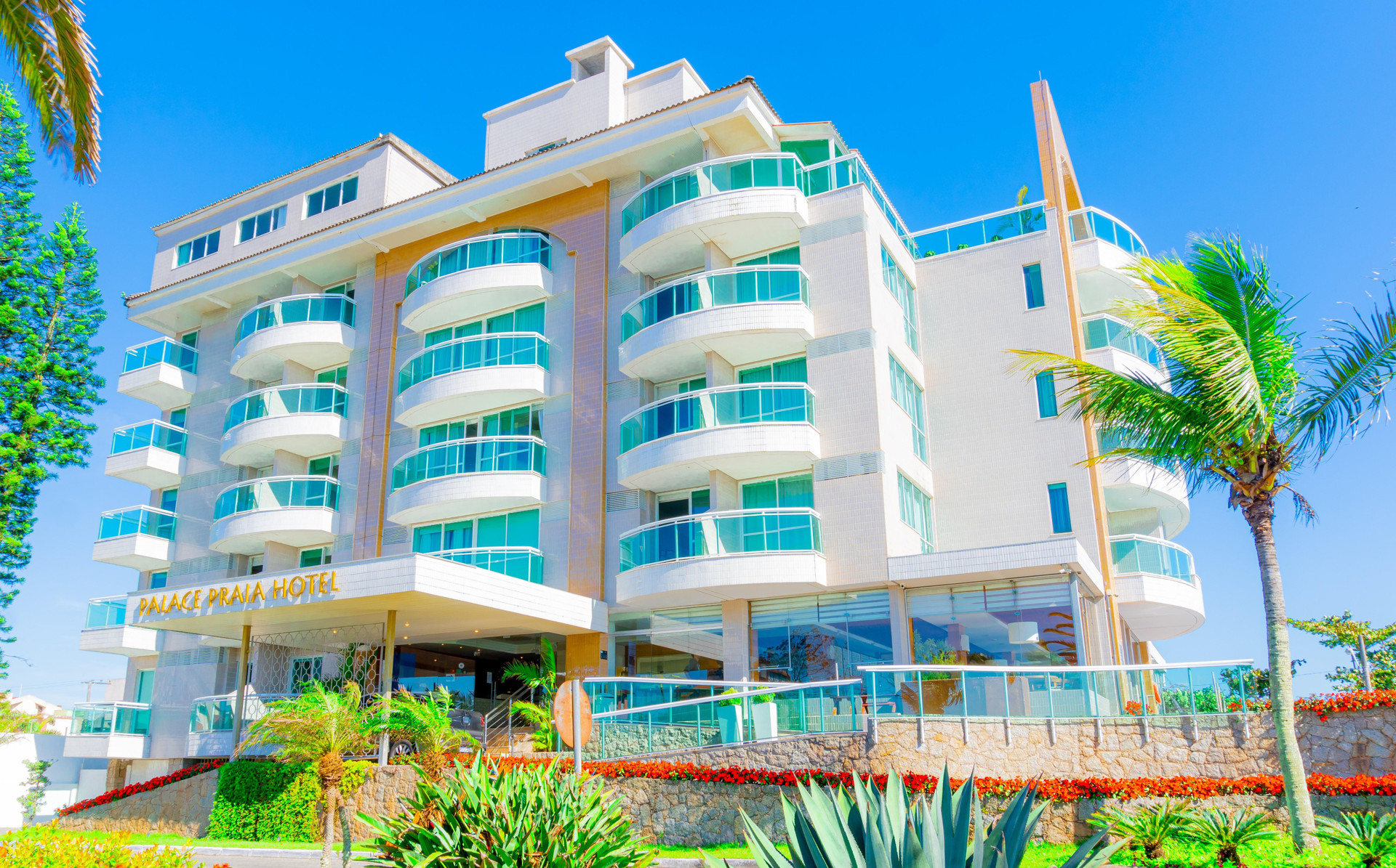 Vista Exterior Palace Praia Hotel