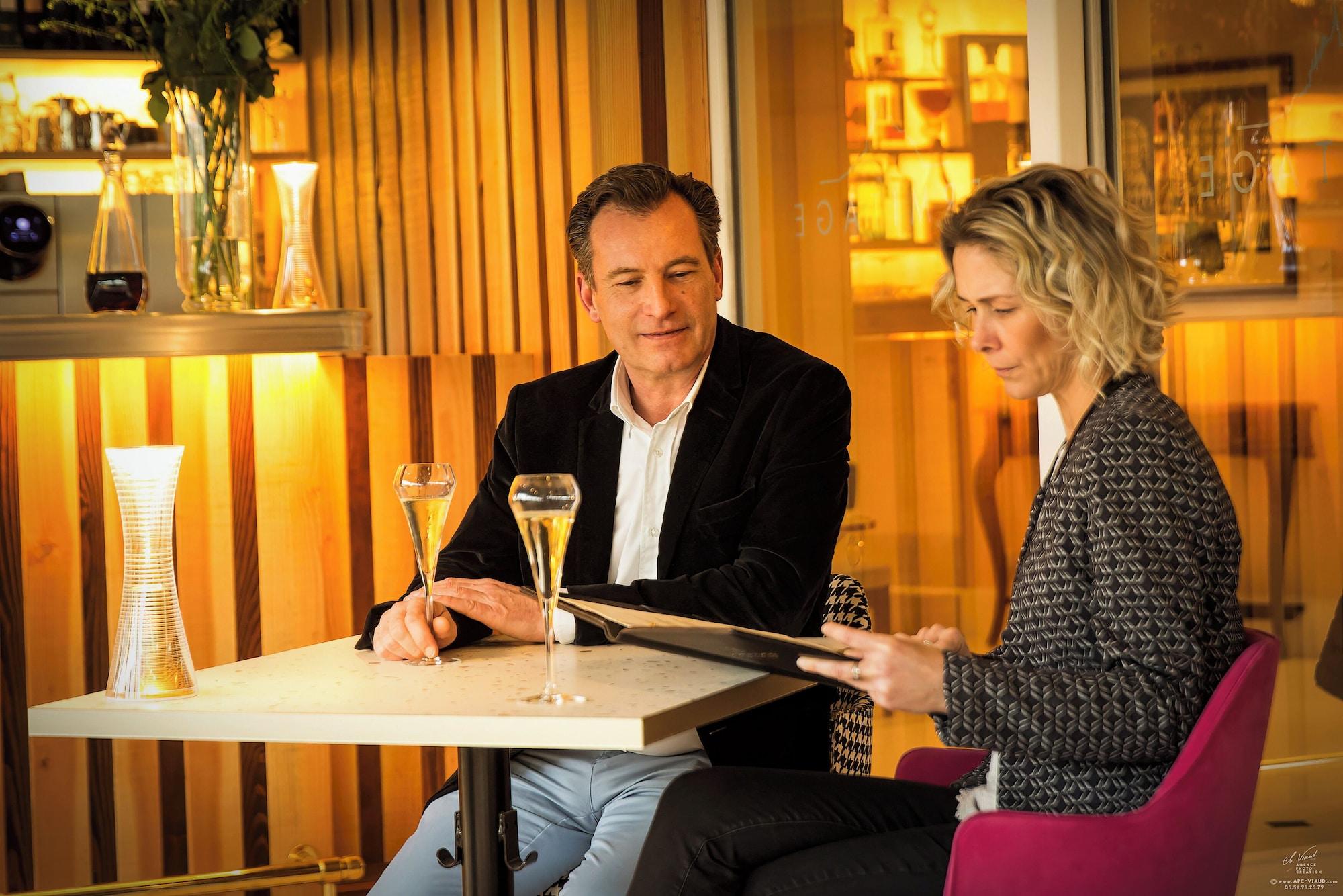 Bar/Salón Ermitage Mont Saint Michel