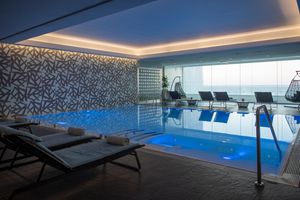 Alojamiento - Myriad by SANA Hotels