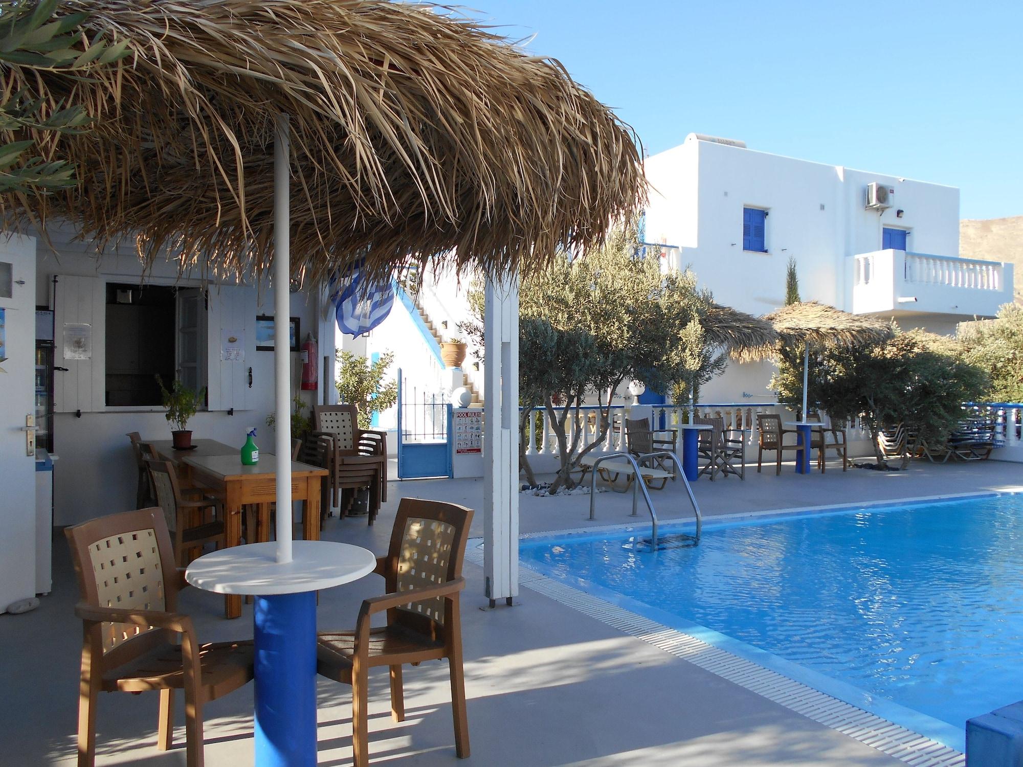 Bar/Salón Studios Apartments Kapetanios