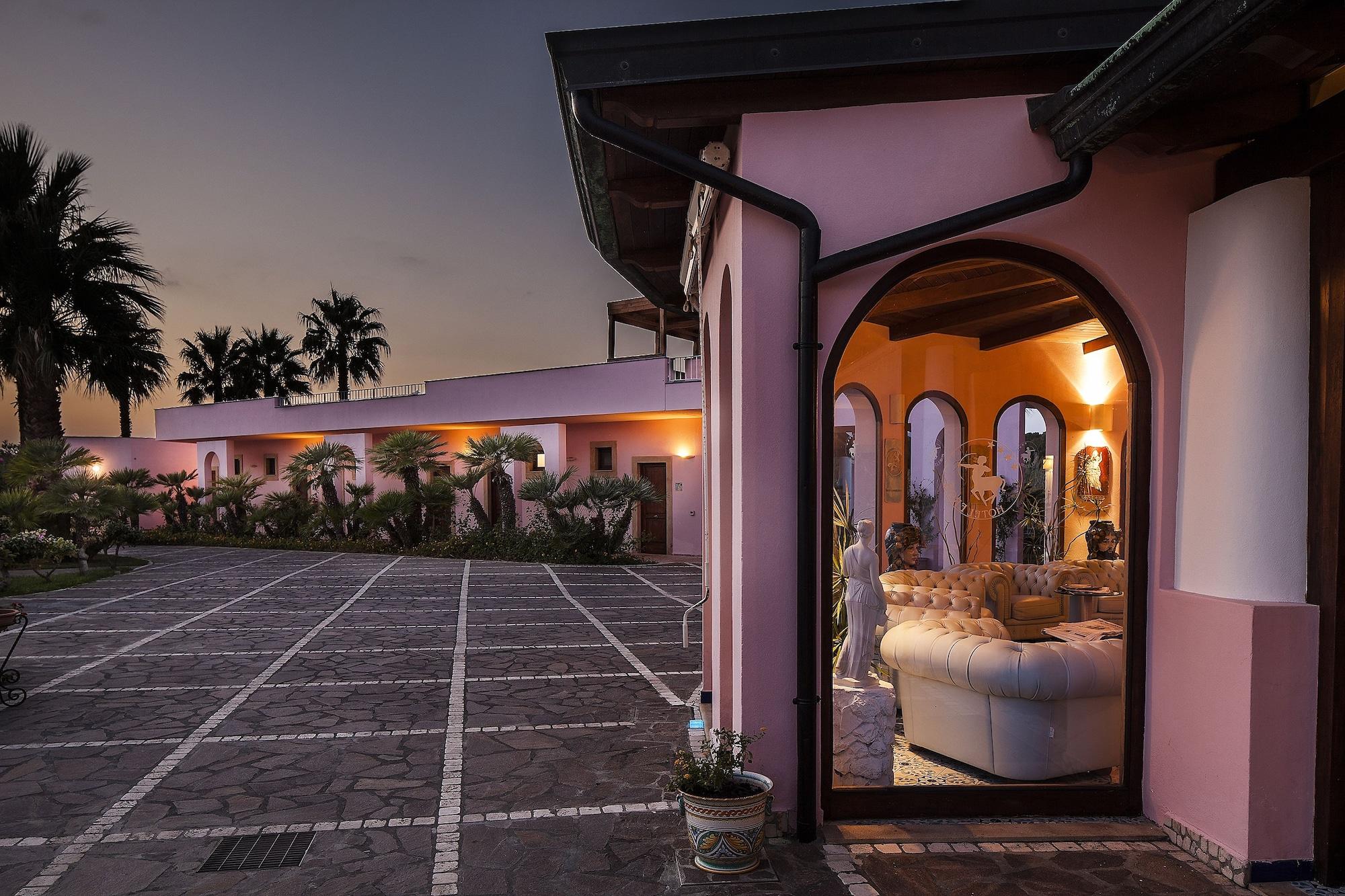 Vista Lobby Hotel Eros