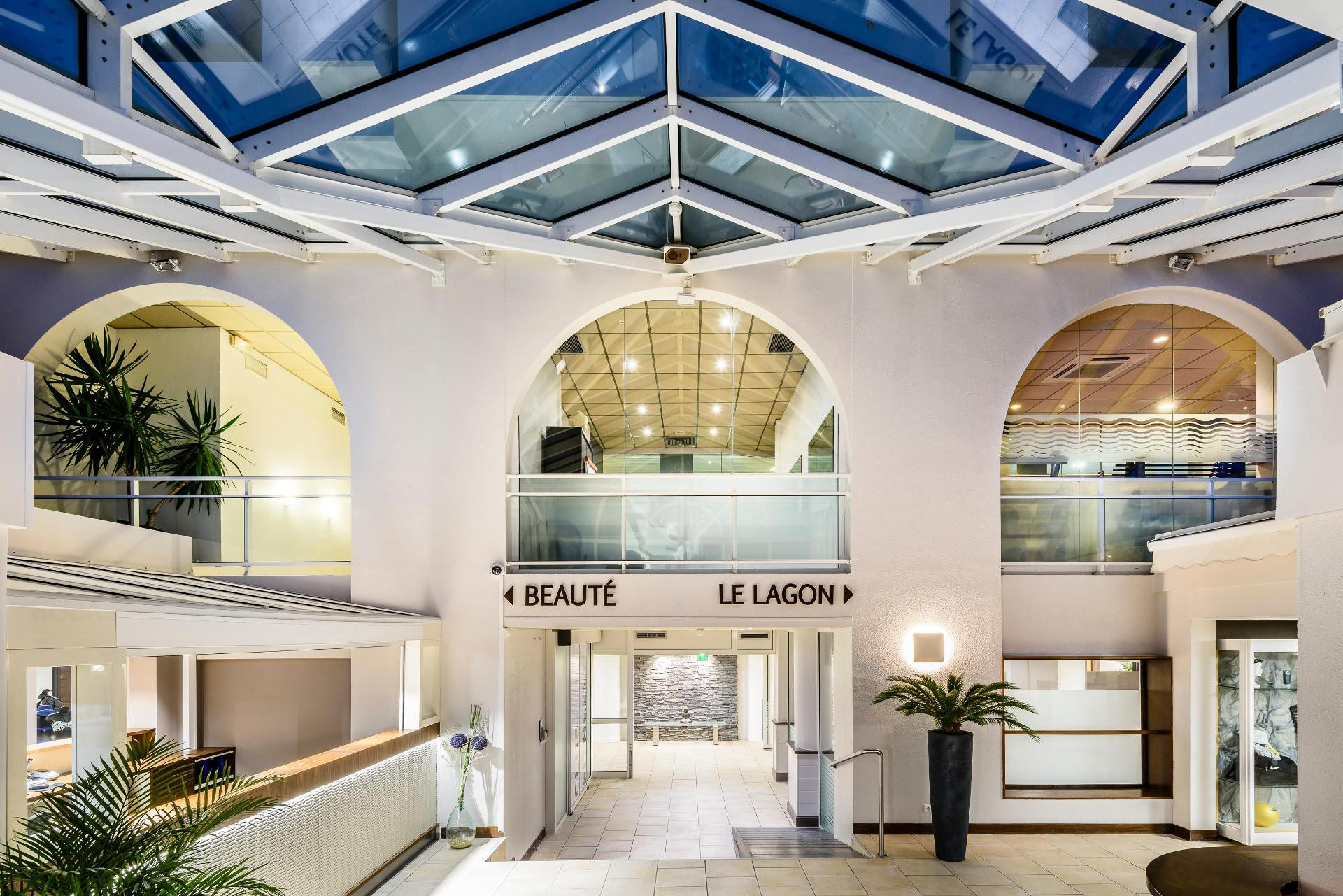 Vista Piscina Hôtel Atlanthal