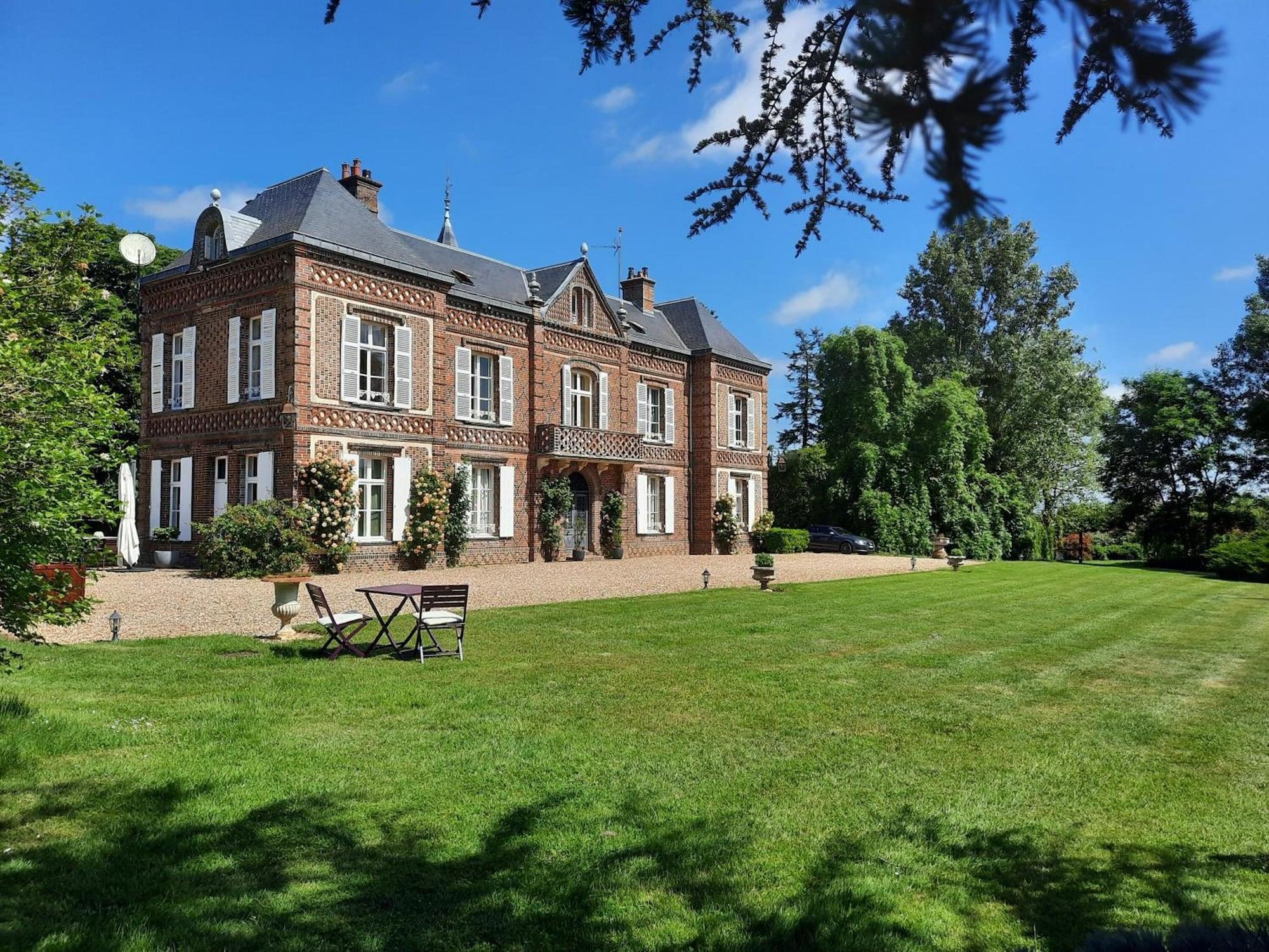 Vista Exterior Les Tuileries du Buisson