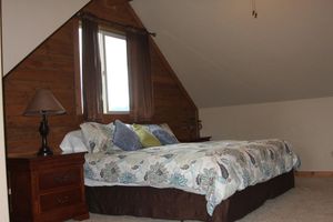 Alquiler Vacacional - Peaceful pet-friendly cabin on Flathead River only 20 mins from Glacier Park