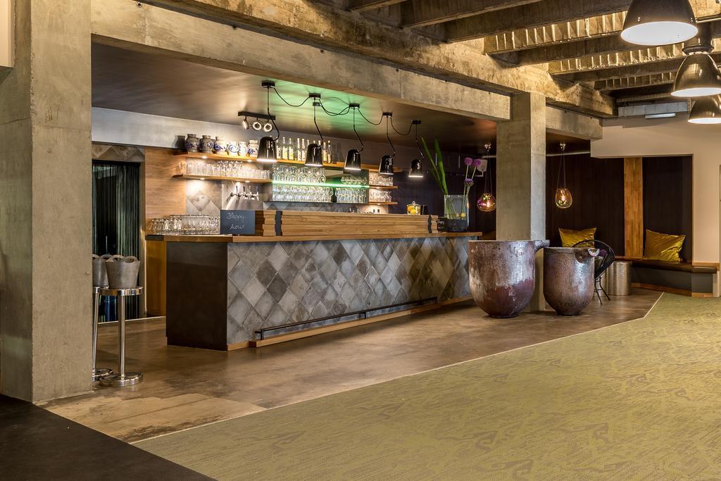 Bar/Salón Schone Aussicht