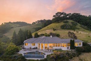 Alquiler Vacacional - Rancho Notso Grande by Avantstay Luxe Home, View