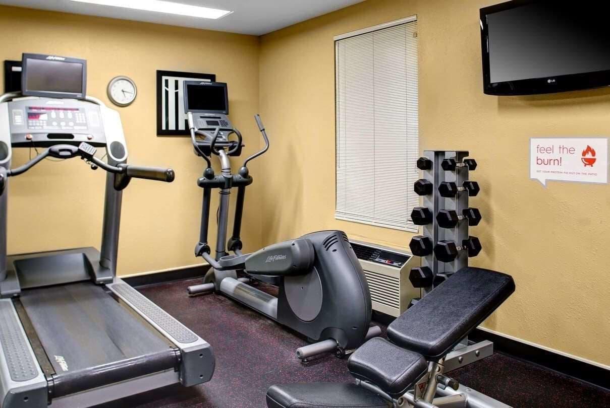 Gimnasio Hawthorn Extended Stay by Wyndham Cincinnati NE/Mason