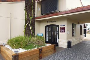 Alojamiento - Burke and Wills Motor Inn