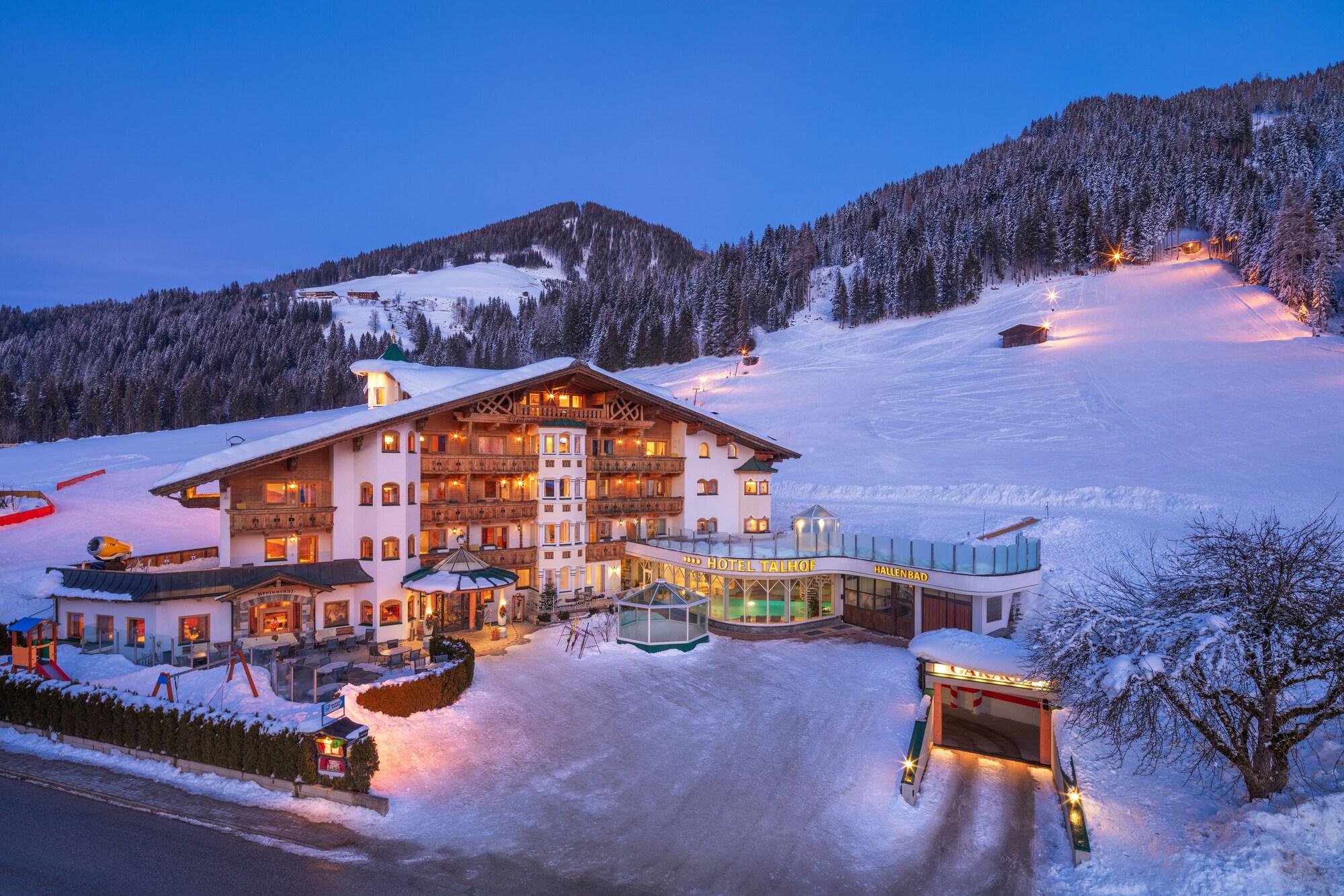 Vista Exterior Hotel Talhof