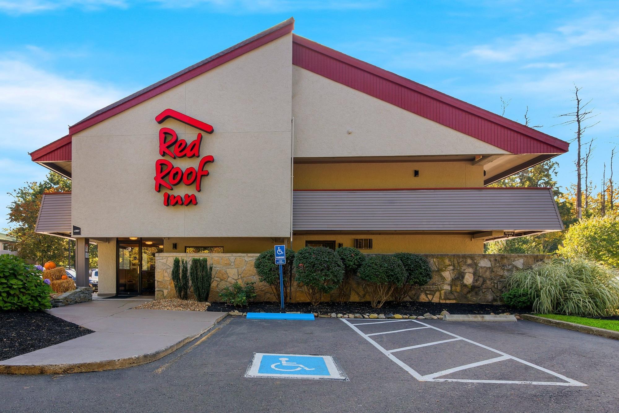 Varios Red Roof Inn Salem