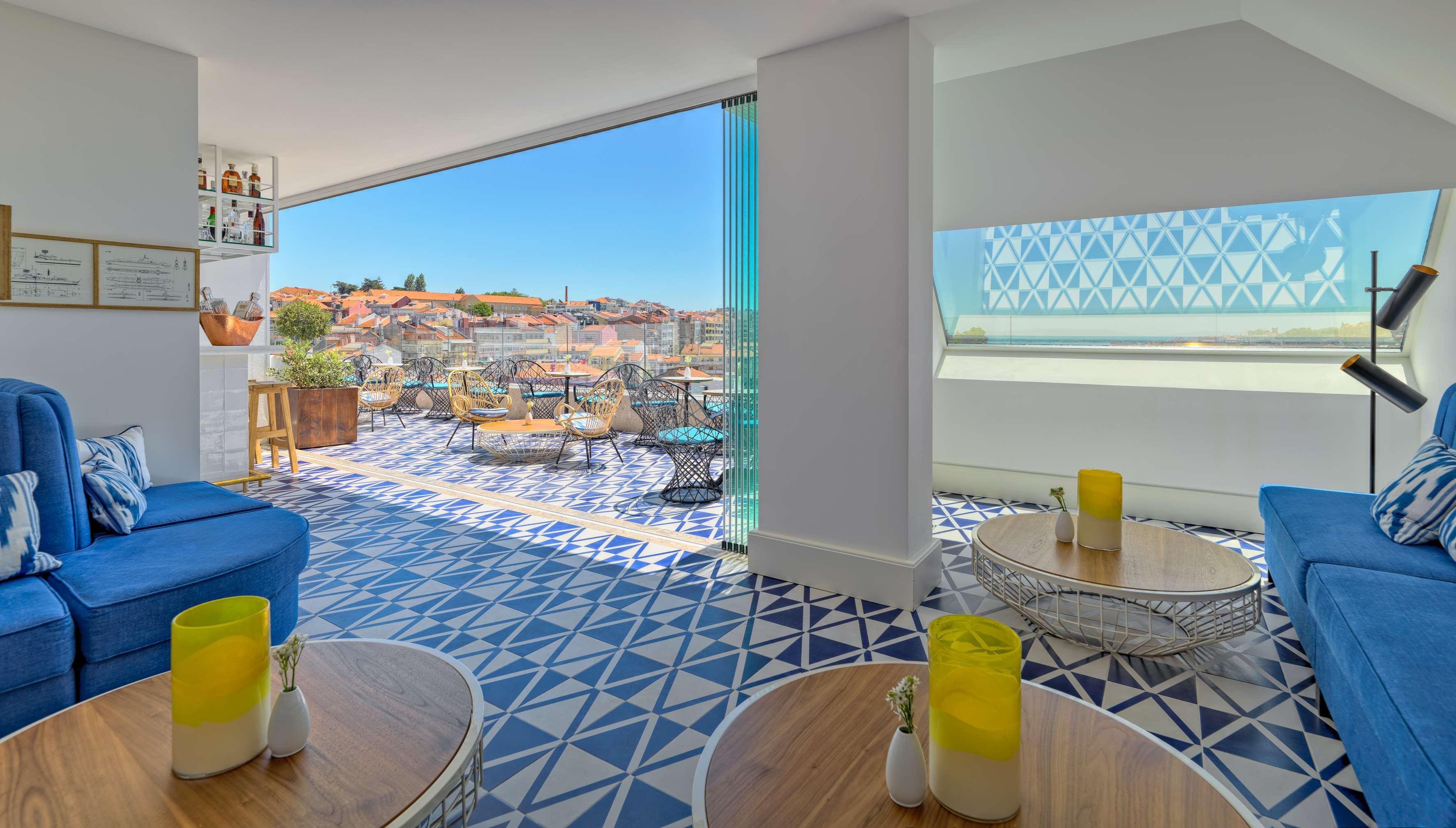 Bar/Salón H10 Duque de Loulé