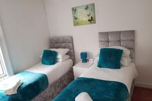 Alquiler Vacacional - Vetrelax Colchester Deluxe Apartment