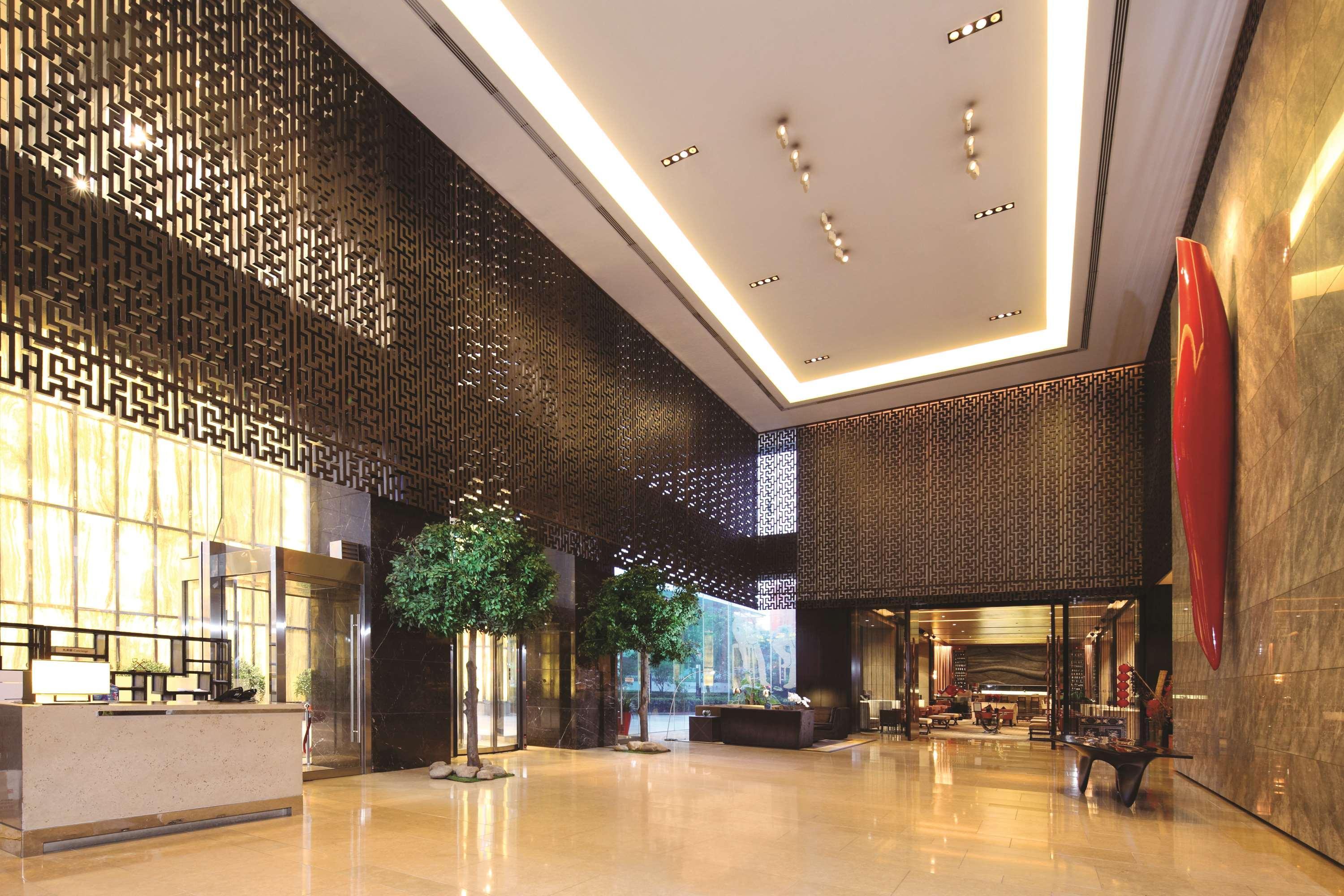 Vista Lobby DoubleTree by Hilton Beijing