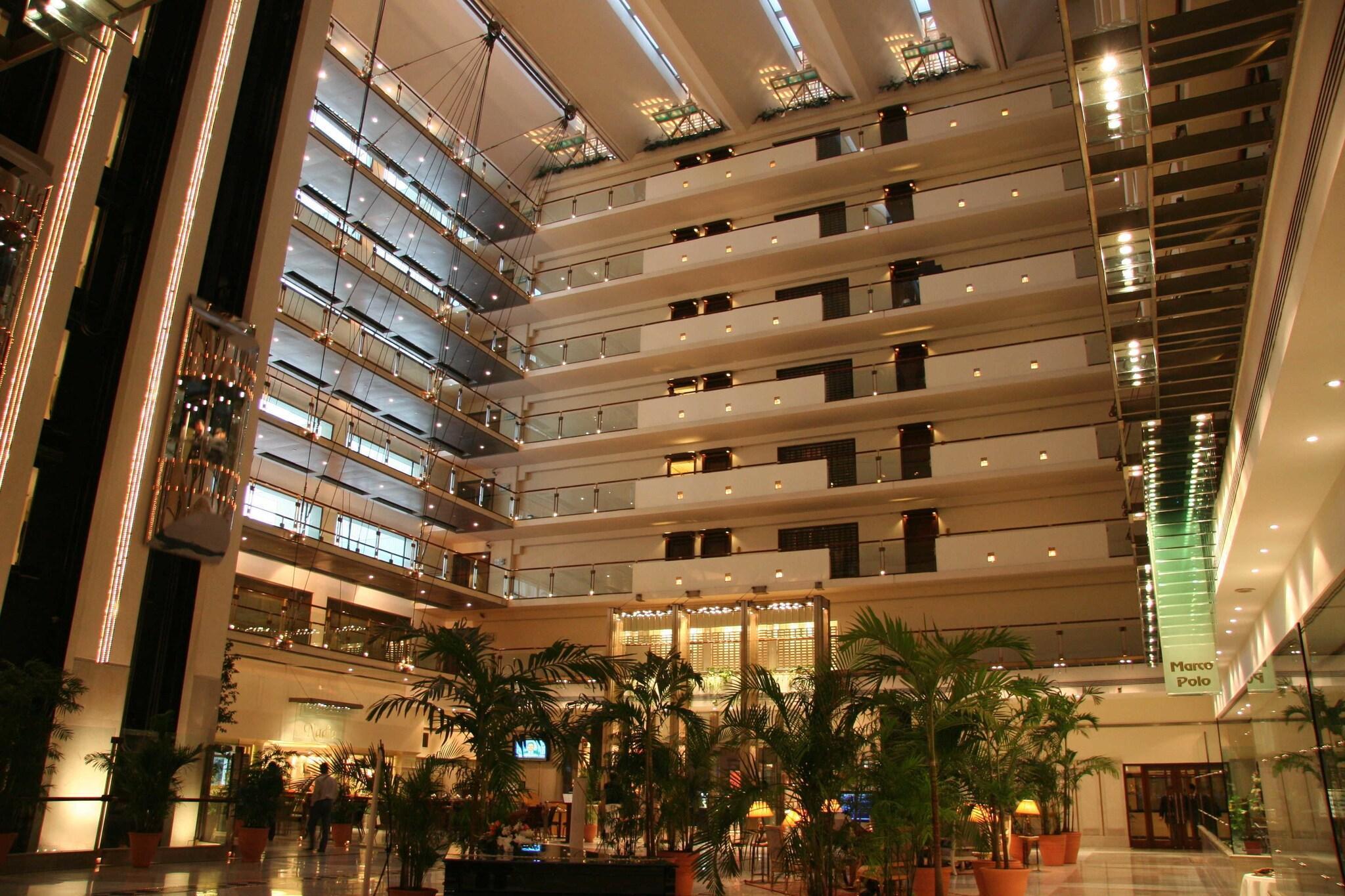 Vista Lobby Pearl Continental Lahore
