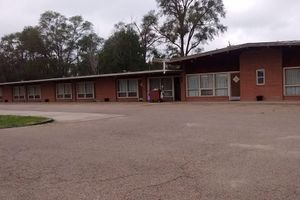 Alojamiento - Cedar Inn